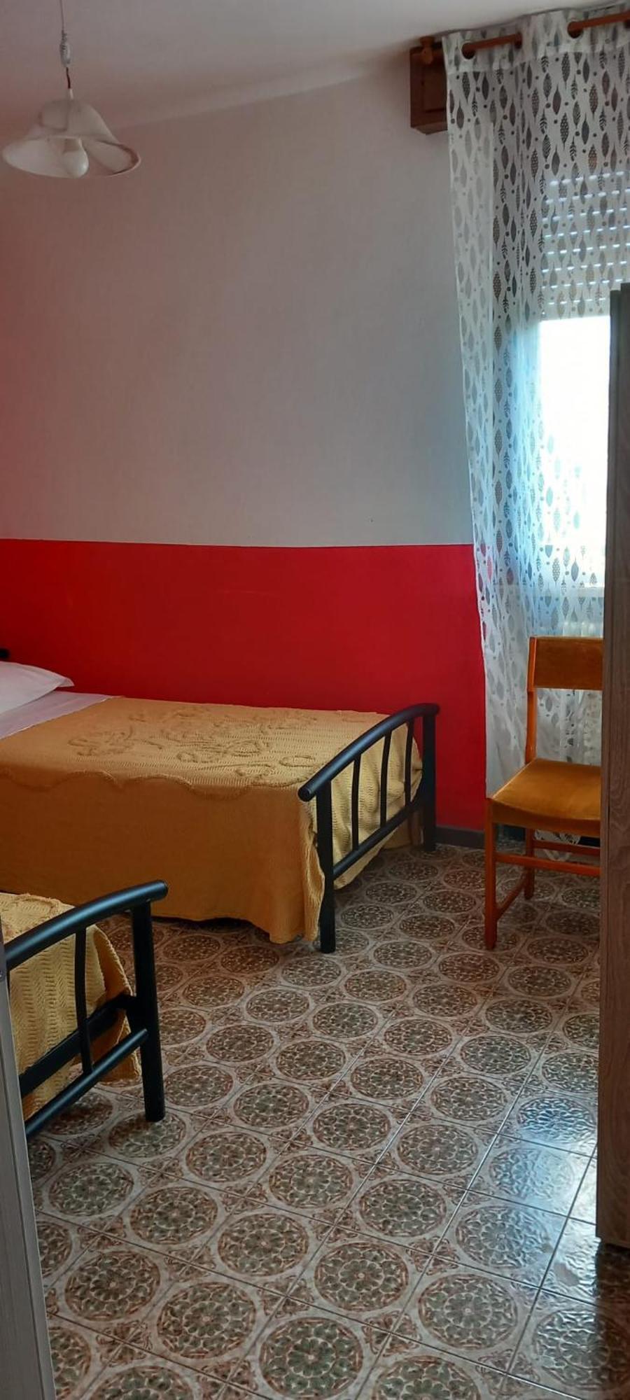 Kola Age Hotell Peschiera del Garda Rum bild